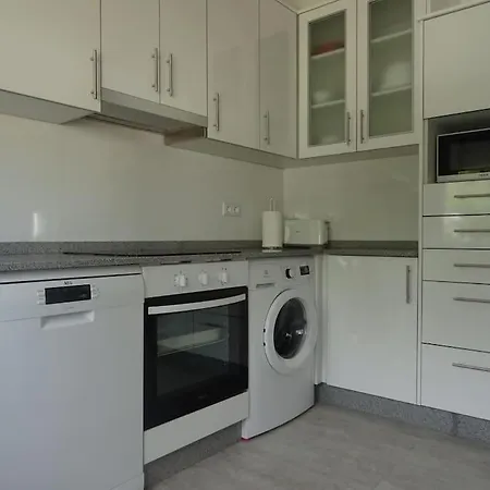 Acogedora Vivienda Con Jardin Andando A La Playa.