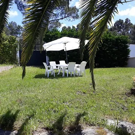 Acogedora Vivienda Con Jardin Andando A La Playa. *