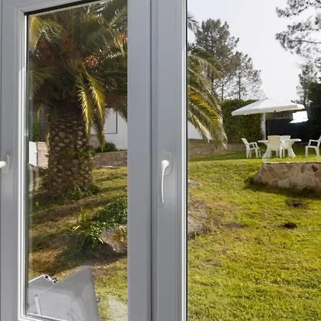 Apartment Acogedora Vivienda Con Jardin Andando A La Playa. Porto do Son